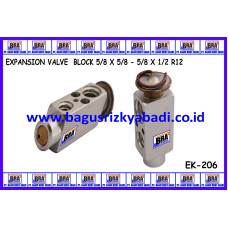 EXPANSION VALVE BLOCK 5/8 X 5/8 - 5/8 X 1/2 R12